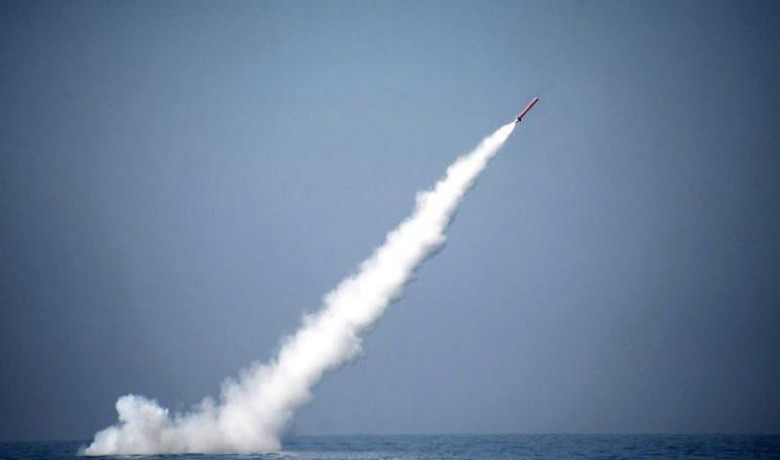 الجيش الباكستاني ينجح في اختبار صاروخ قادر على حمل رؤوس نووية