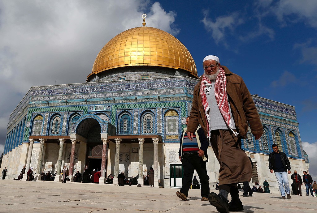 مدينة القدس وقبة الصخرة يوم الجمعة
