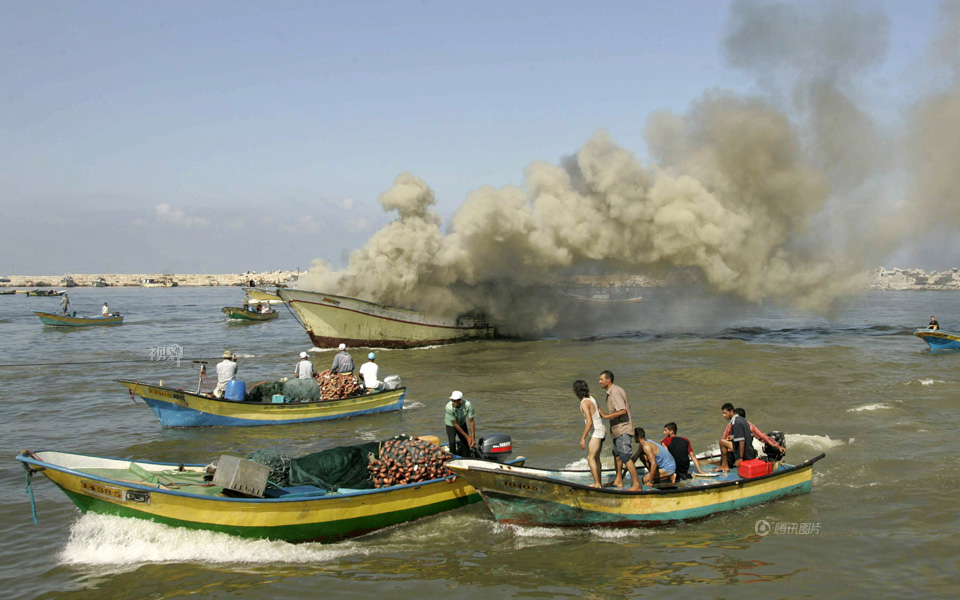 إصابة صياد برصاص الاحتلال في بحر غزة