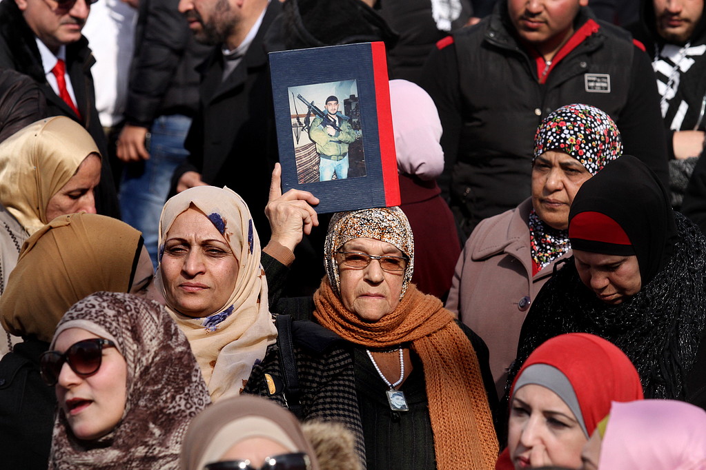 احتجاجات واسعة في نابلس ضد نقل السفارة الأمريكية إلى القدس