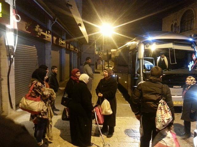 45 من ذوي أسرى غزة يزورون أبنائهم في نفحة