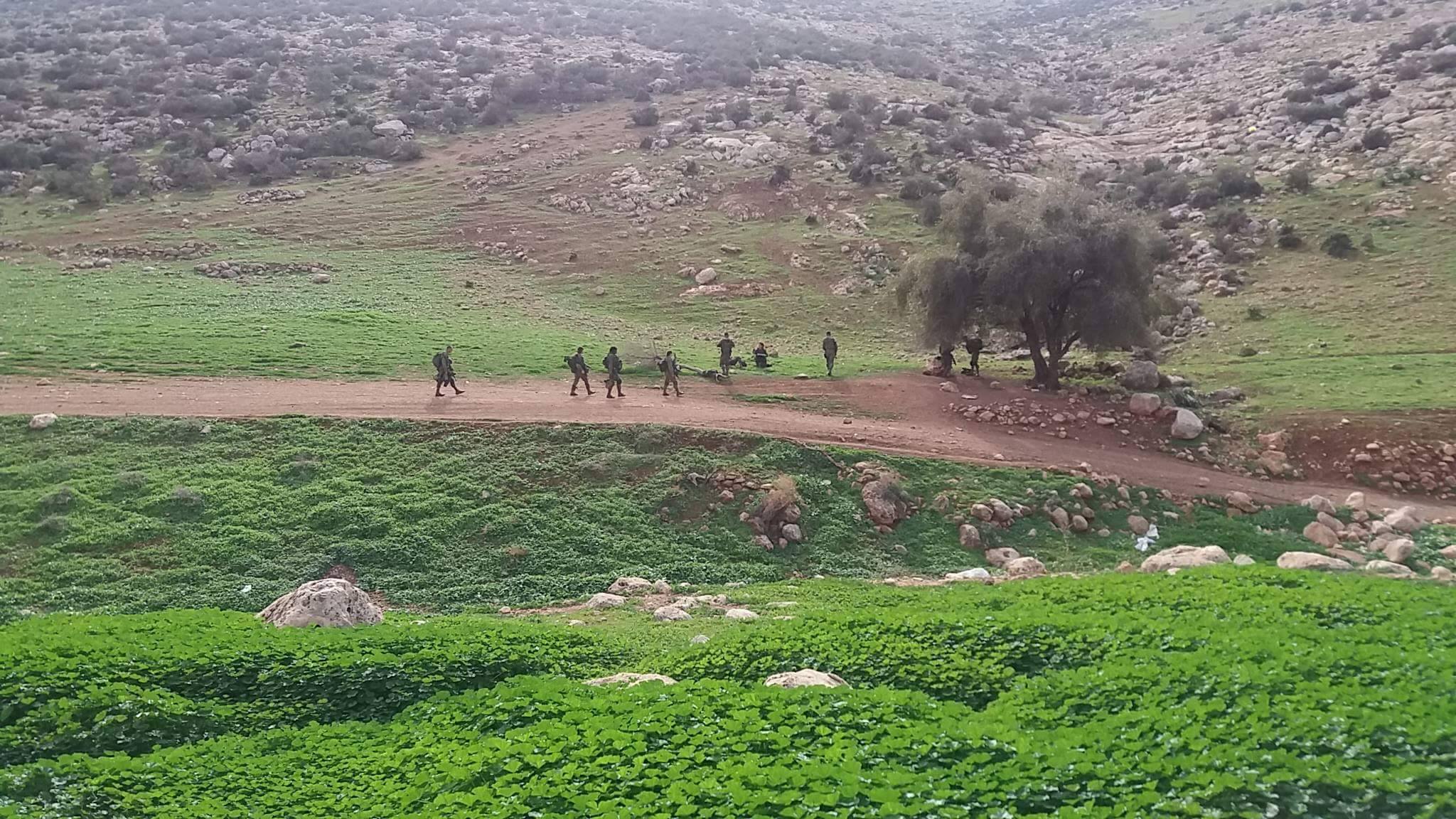 تدريبات عسكرية إسرائيلية تتلف مزروعات وتدمر خط مياه في الأغوار