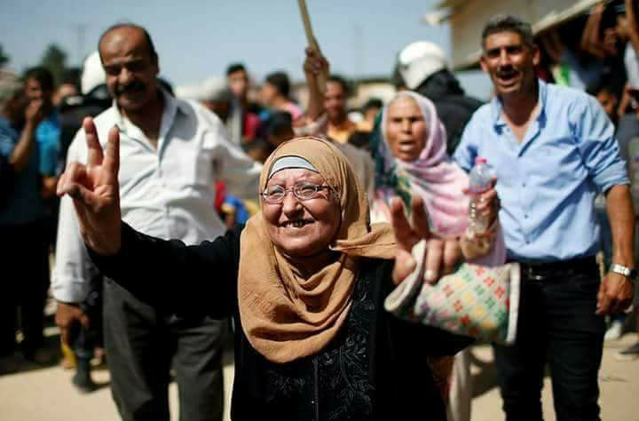 بعد 11 عامًا من الانقسام.. الشعب يفرح