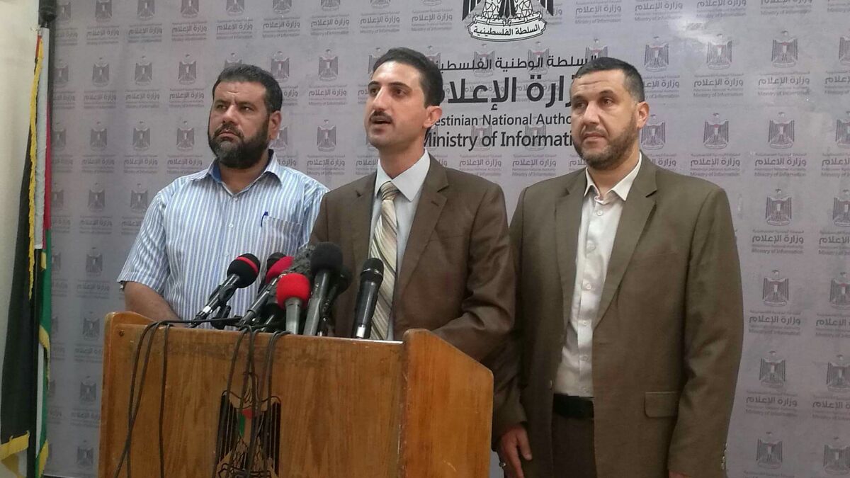 دعوات لدمج موظفي غزة في الهياكل التنظيمية للحكومة