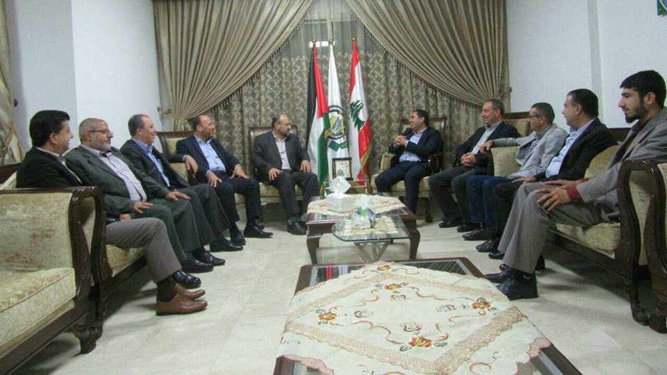 حماس تستقبل وفدًا من الحزب التقدمي اللبناني
