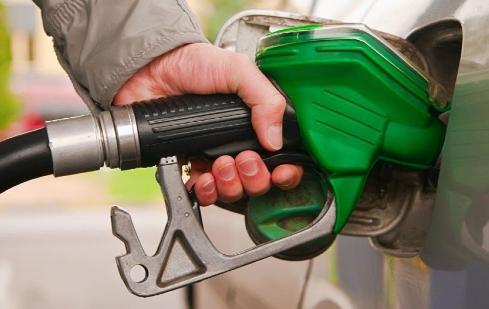 انخفاض على أسعار الوقود لدى الاحتلال مطلع أغسطس المقبل