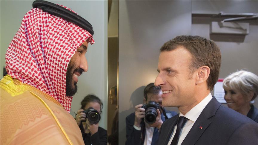 الرئيس الفرنسي يصل الرياض