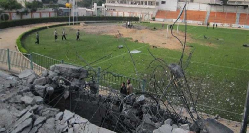 5 إصابات إحداها خطيرة في انهيار حاجز حديدي بملعب بغزة