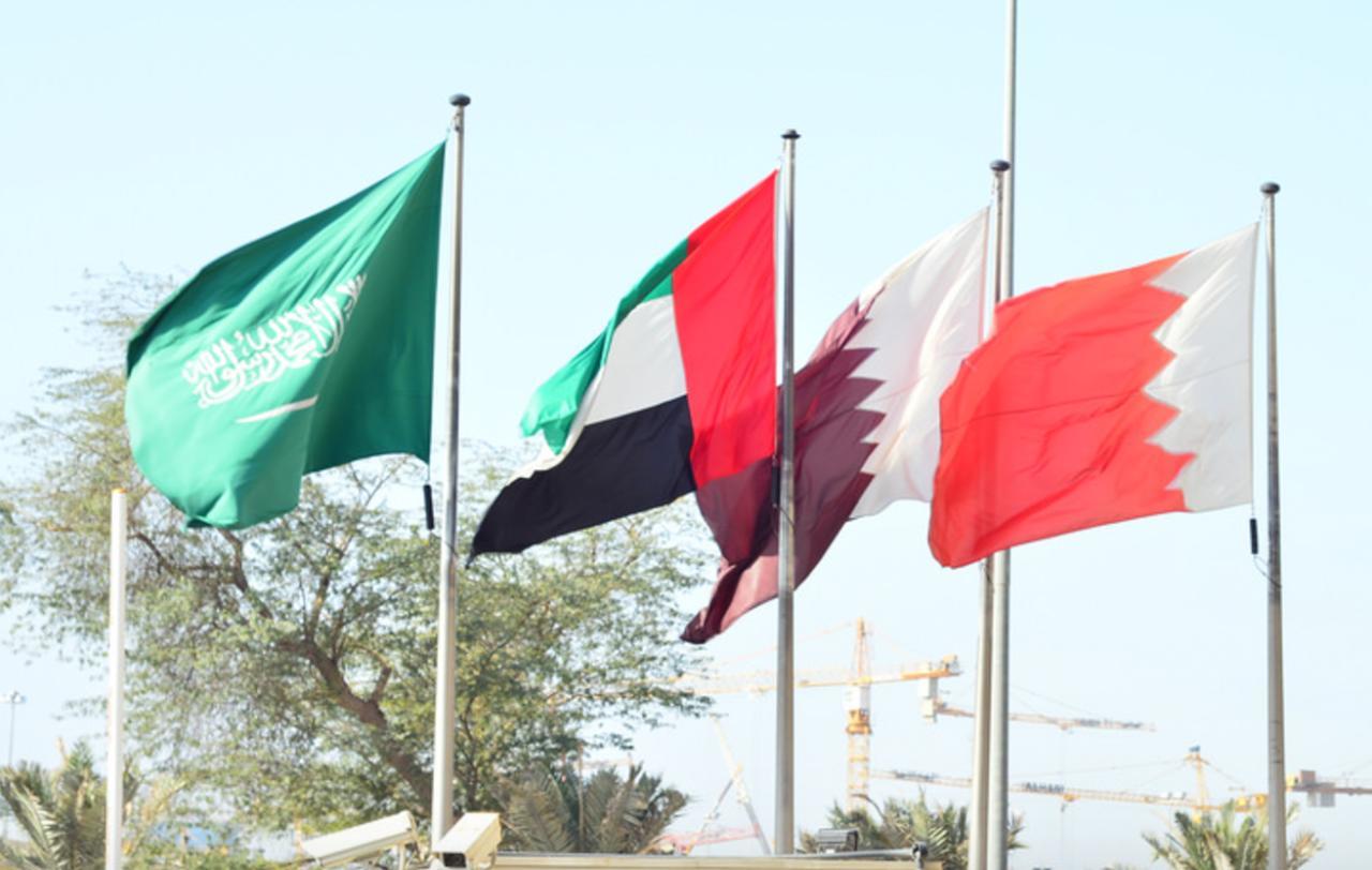 قطر تتهم البحرين باختراق مجالها الجوي