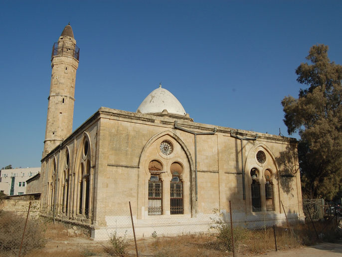 مهرجان إسرائيلي غنائي بمسجد بئر السبع التاريخي