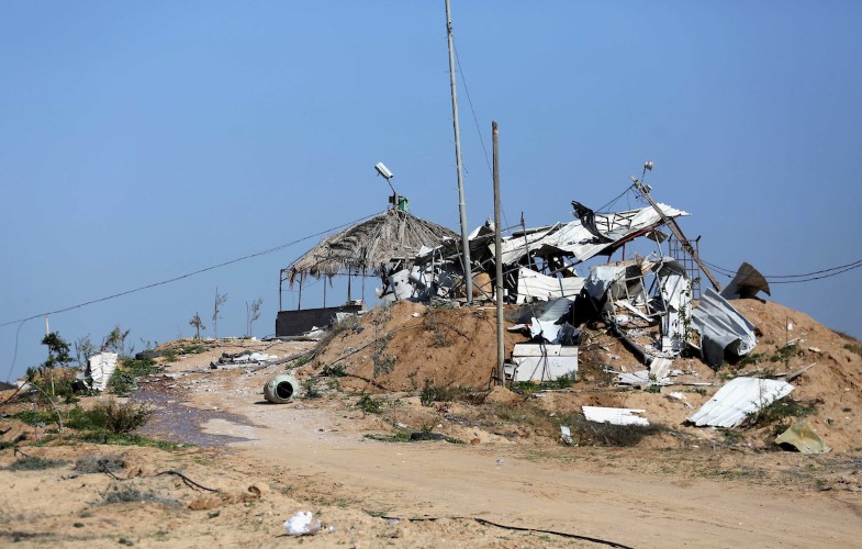 الاحتلال الإسرائيلي يستهدف مواقع  للمقاومة شرق القطاع