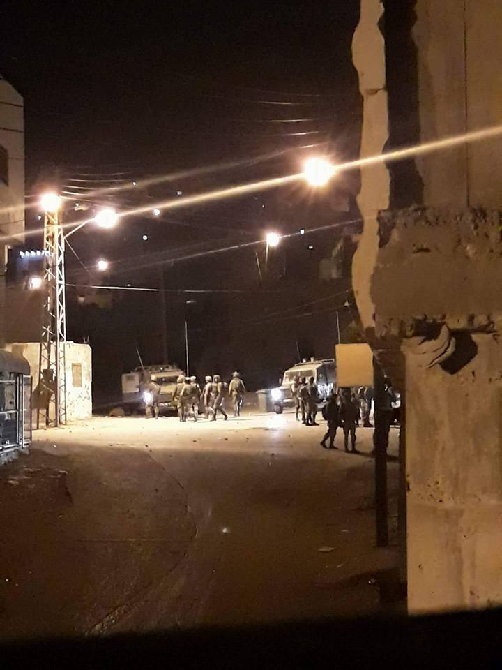 إصابة 15 مواطنًا بمواجهات خلال اقتحام المستوطنين مقام يوسف شرق نابلس