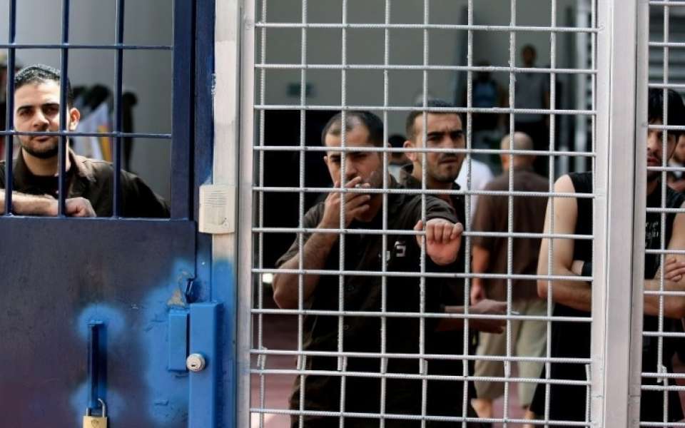 التوصل لاتفاق بين الأسرى وسلطات الاحتلال