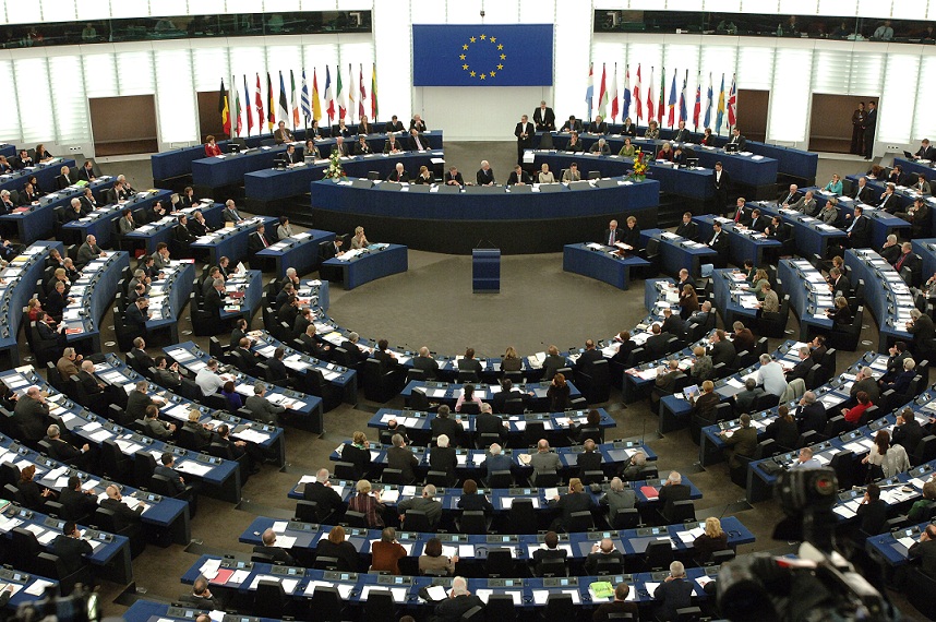 البرلمان الأوروبي يُسقط مشروعًا لقطع الدعم عن أونروا