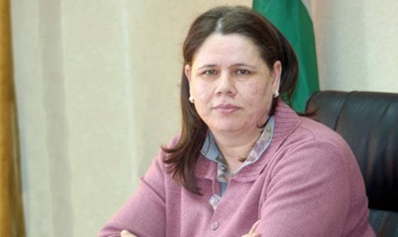 زوجة البرغوثي تهاجم اللجنة المركزية لحركة فتح