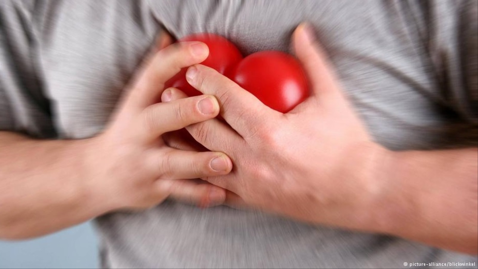 10 علامات تقول لك: النوبة القلبية تقترب