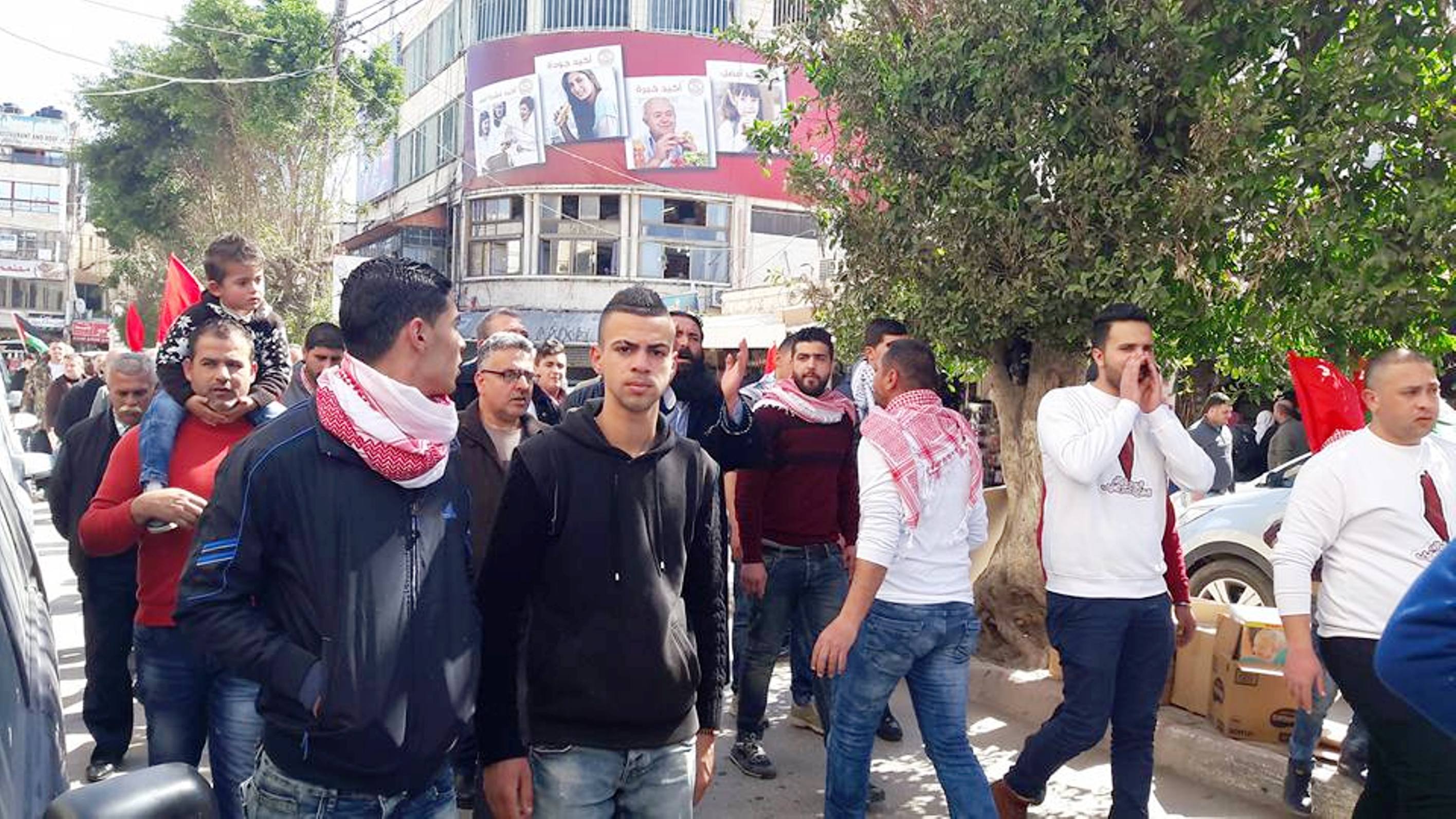 مسيرة بجنين للشعبية في ذكرى اغتيال عمر النايف