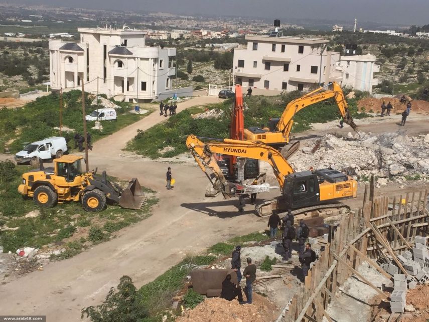 الاحتلال يهدم ثلاثة منازل في القدس والخليل