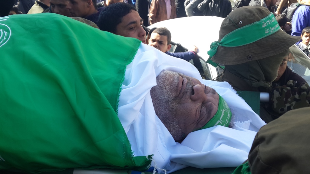 تشييع جثمان المجاهد عطا الهرباوي وسط القطاع