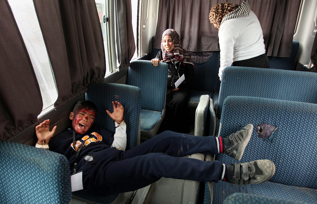 الصحة والداخلية بغزة تنفذان مناورة طبية لفحص الاستجابة للطوارئ