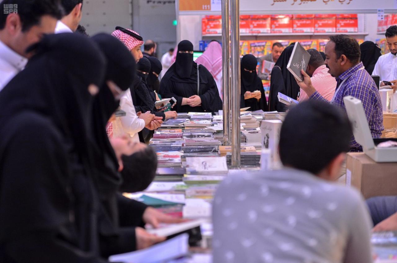 400 ألف زائر اقتنوا بـ19 مليون دولار من معرض الرياض للكتاب