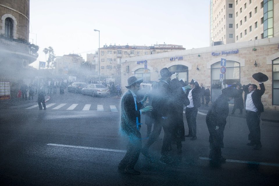 احتجاجات الحاخامات اليهود رفضا للتجنيد في قوات الاحتلال
