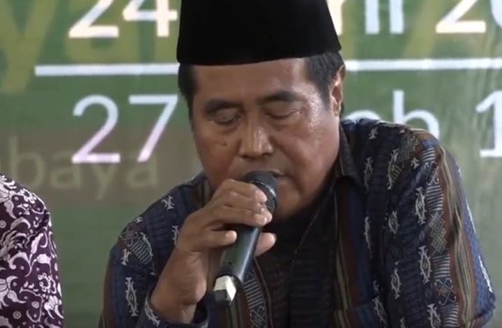 وفاة قارئ إندونيسي شهير أثناء تلاوة القرآن على الهواء