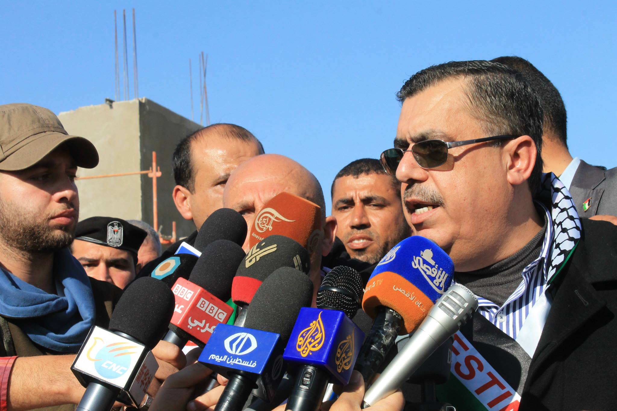 أبو شمالة يستنكر جريمة السلطة باعتقال اللواء الديراوي