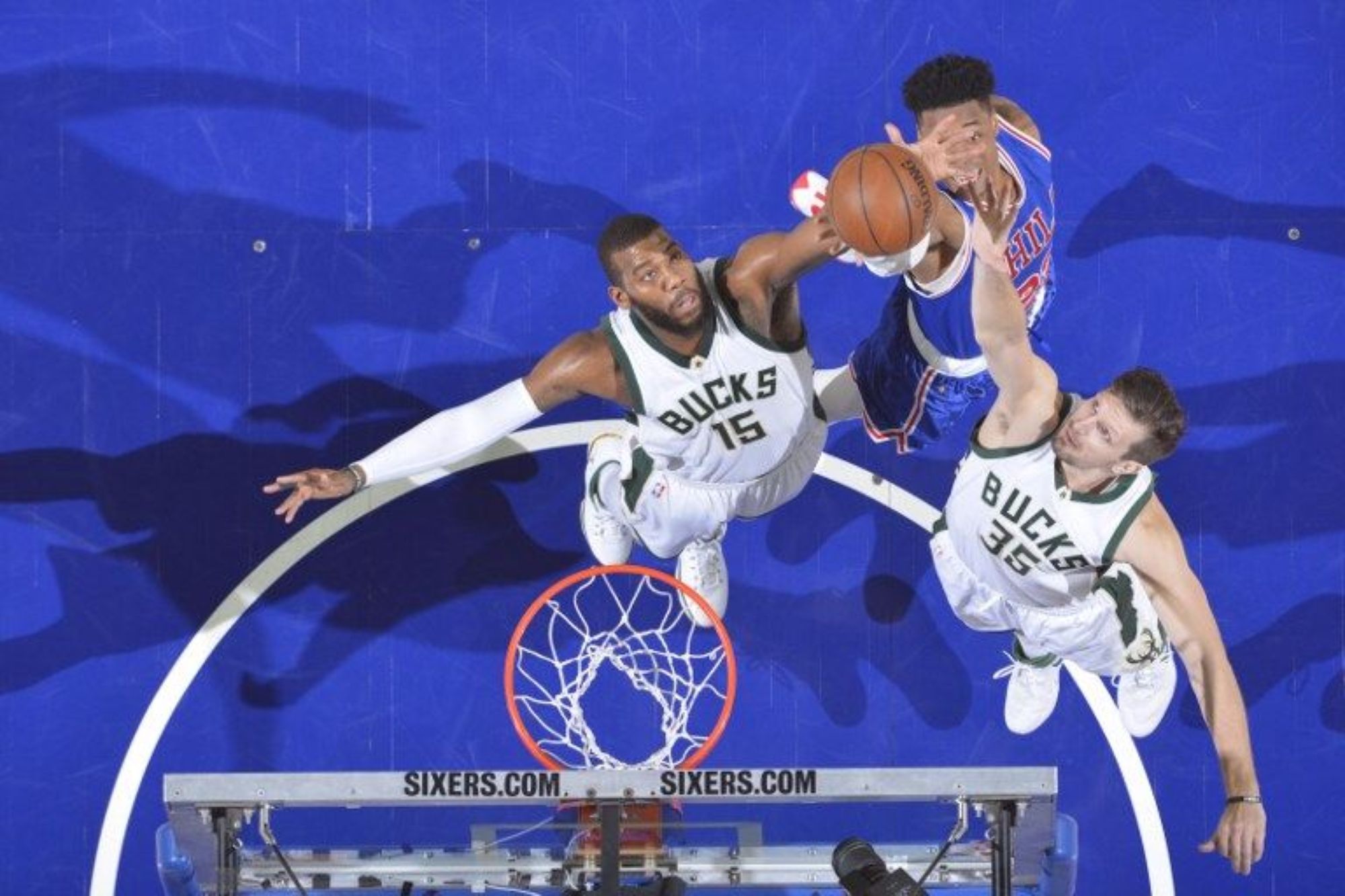 NBA..أتلانتا وميلووكي إلى الأدوار الإقصائية