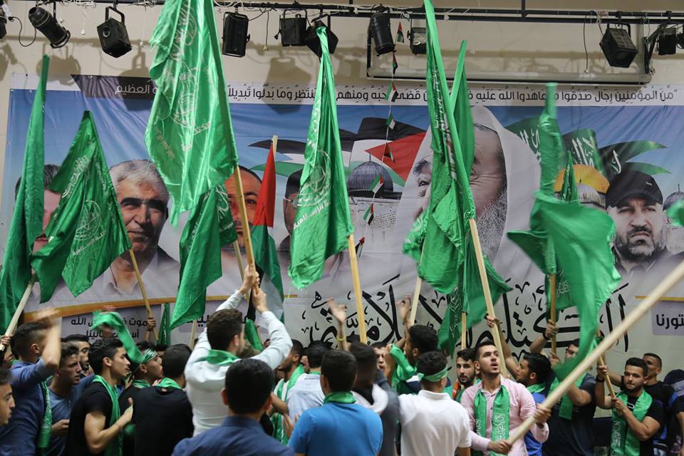 حماس: اعتقال كوادر الكتلة الإسلامية لن يضعف مسيرتها