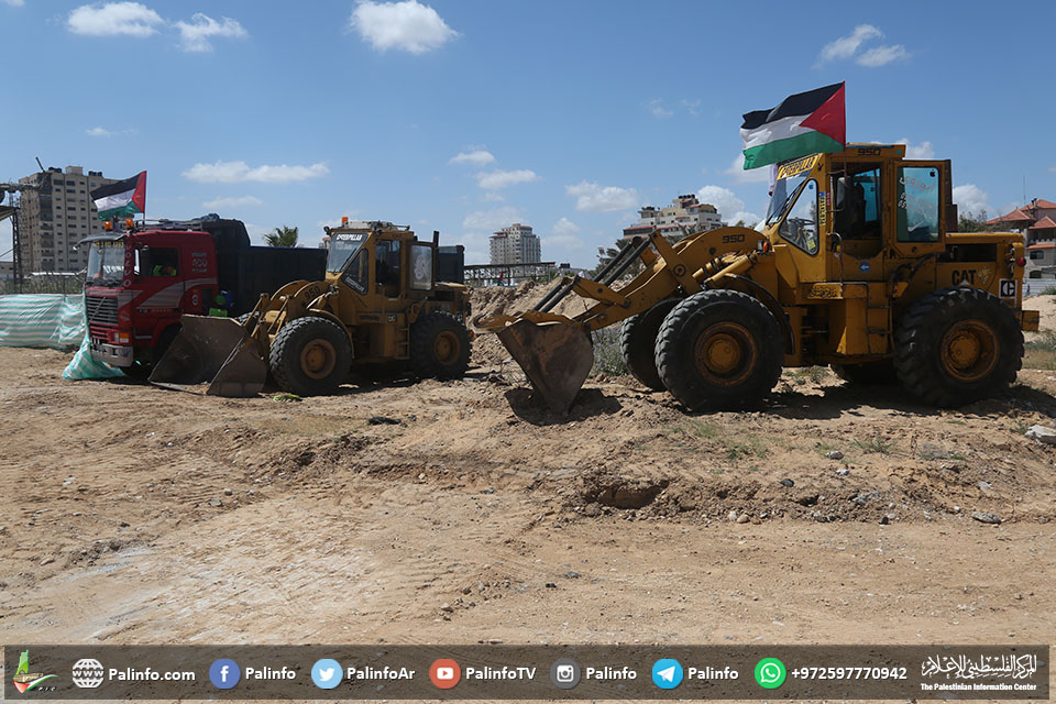 الأشغال تتسلم التخصيص المالي لمشروع إنشاء 111 وحدة سكنية بغزة