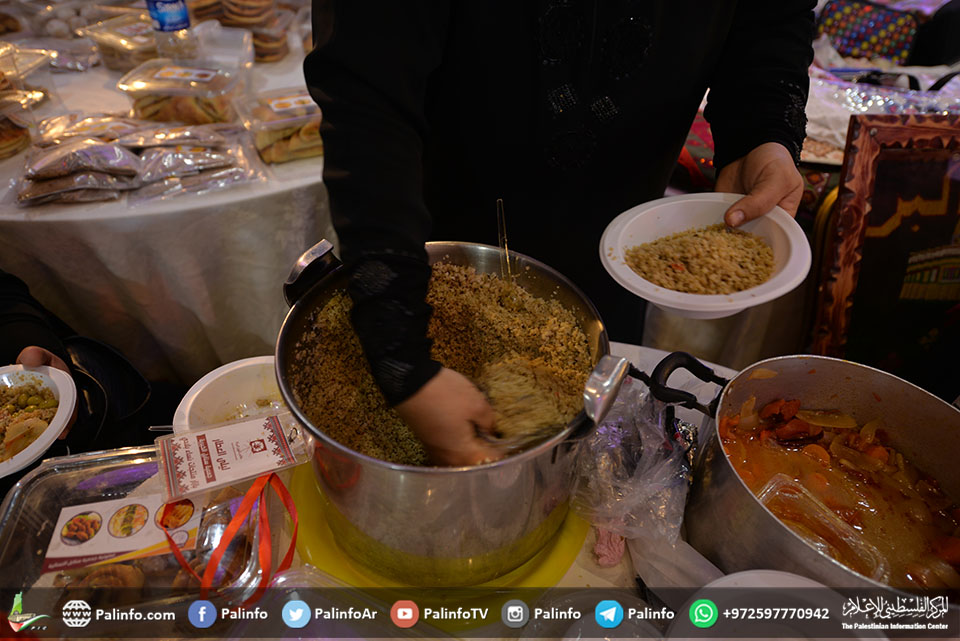 معرض لمنتجات بلادي من إنتاج نساء غزة