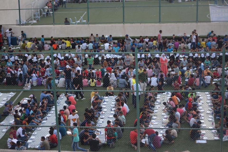 حفل إفطار خيري لـ 1500 يتيم من المخيمات الفلسطينية بالأردن