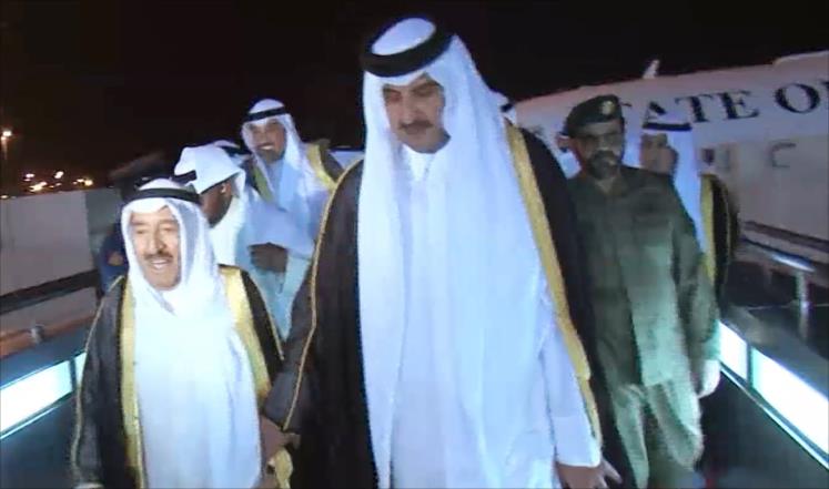 أمير الكويت: سنواصل معالجة الأزمة الخليجية.. وأشعر بـالمرارة