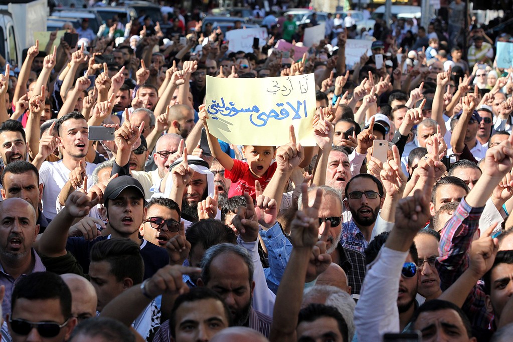 إضراب تجاري بالأردن غدًا رفضًا للقرار الأميركي