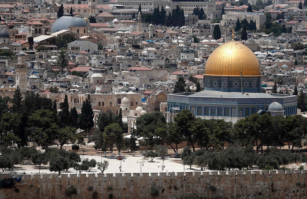 الأردن يجدد موقفه الرافض لنقل السفارة الأمريكية إلى القدس