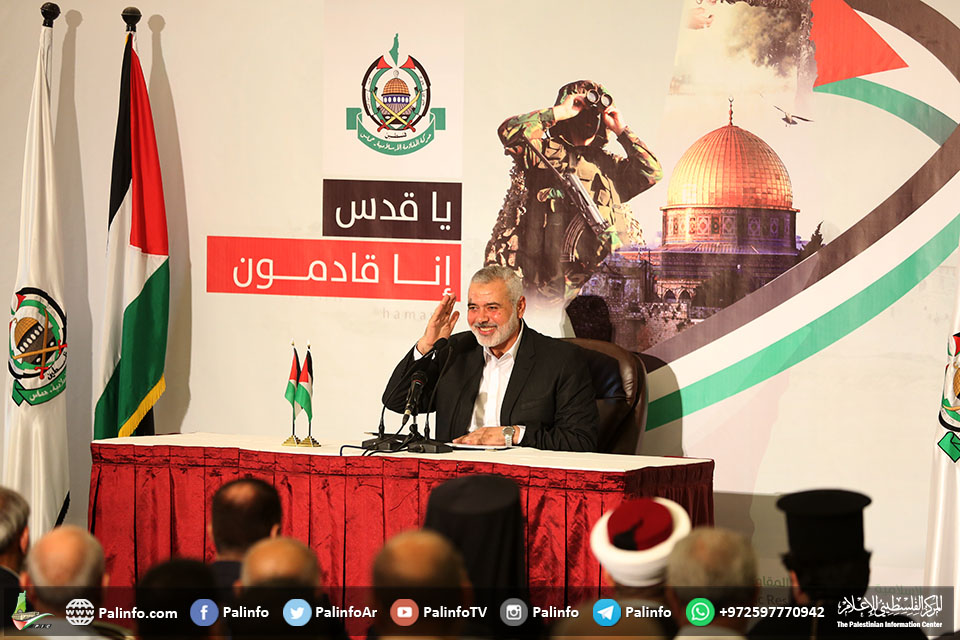 فصائل فلسطينية تدعو عباس لالتقاط مبادرة هنية