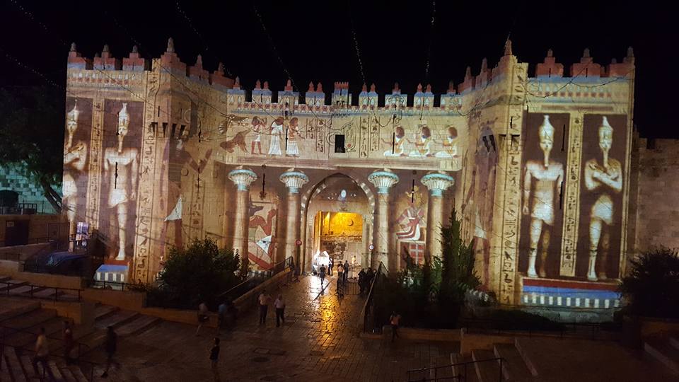 الاحتلال يطلق مهرجان الأنوار التهويدي في القدس