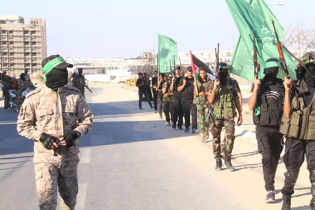 مسير عسكري لطلائع التحرير بحي الأمل غرب خان يونس