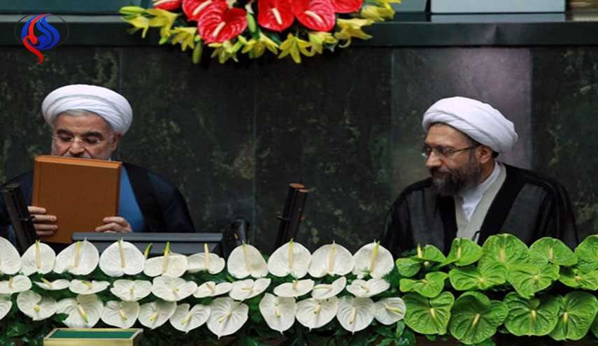 روحاني يؤدي اليمين الدستورية رئيسًا لإيران