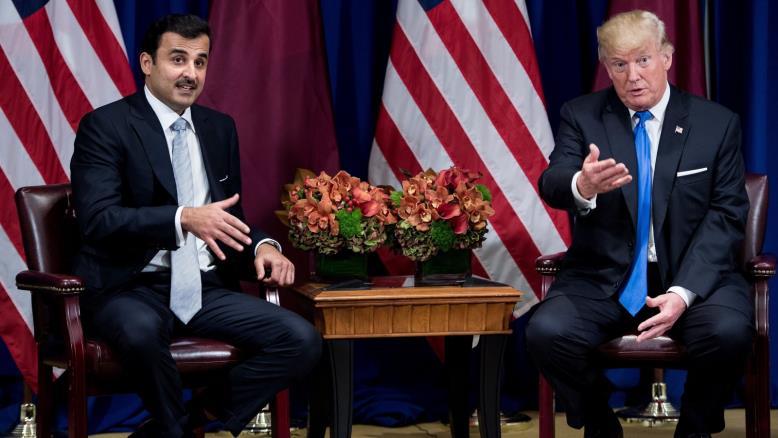 أمير قطر يبدأ زيارة لواشنطن ويعقد قمة مع ترمب الثلاثاء