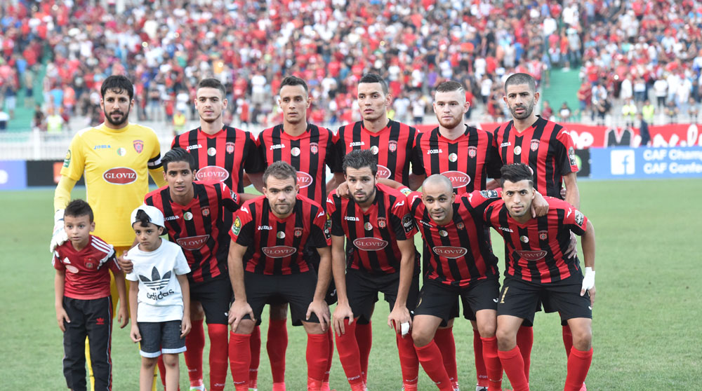 اتحاد الجزائر والأهلي المصري يبلغان نصف نهائي دوري أبطال إفريقيا