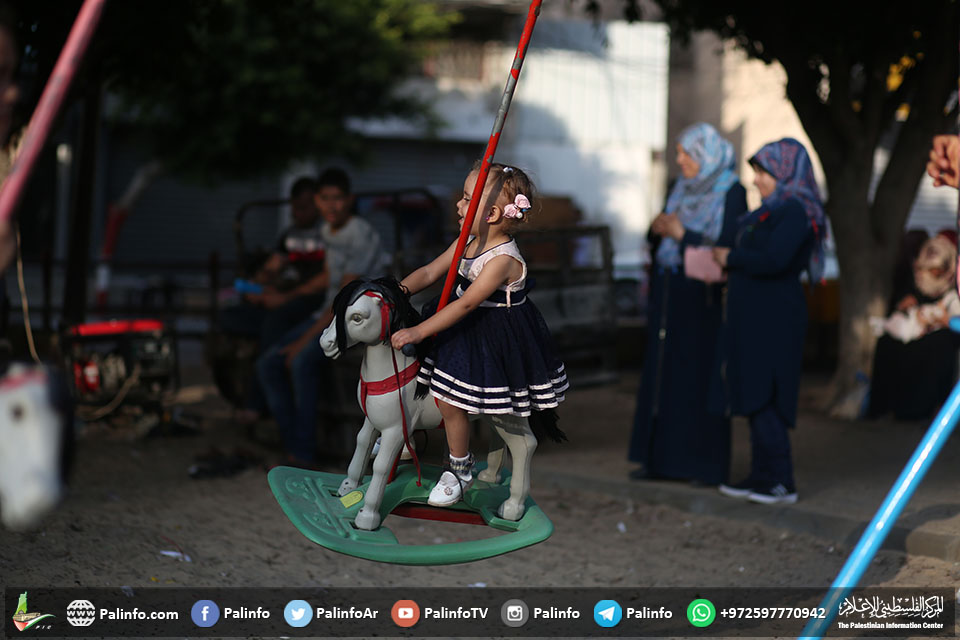 فرحة العيد ترتسم على وجوه أطفال غزة