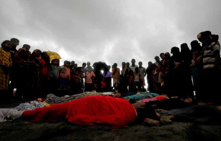 جيش ميانمار يطمس أدلة مجازره بحرق جثث الروهينغا