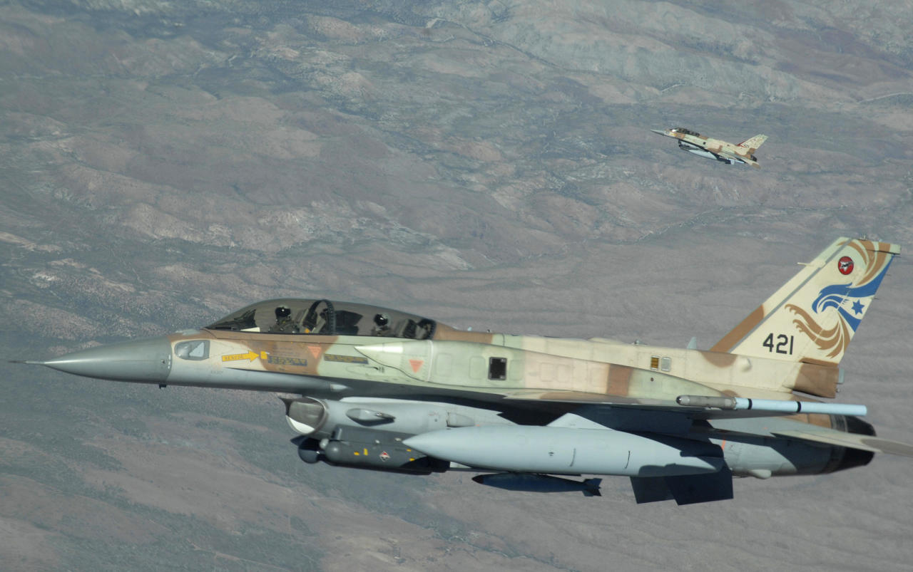 هآرتس: إسرائيل تتحول من المراقب إلى دور الفاعل في سوريا
