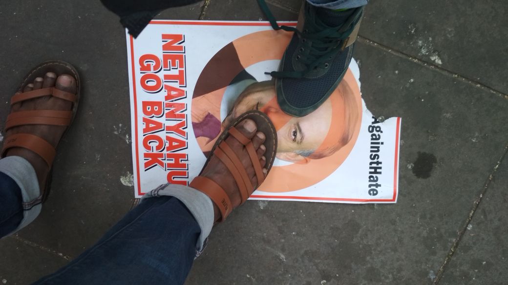 مظاهرات في الهند: نتنياهو قاتل الإنسانية.. عد من أين جئت