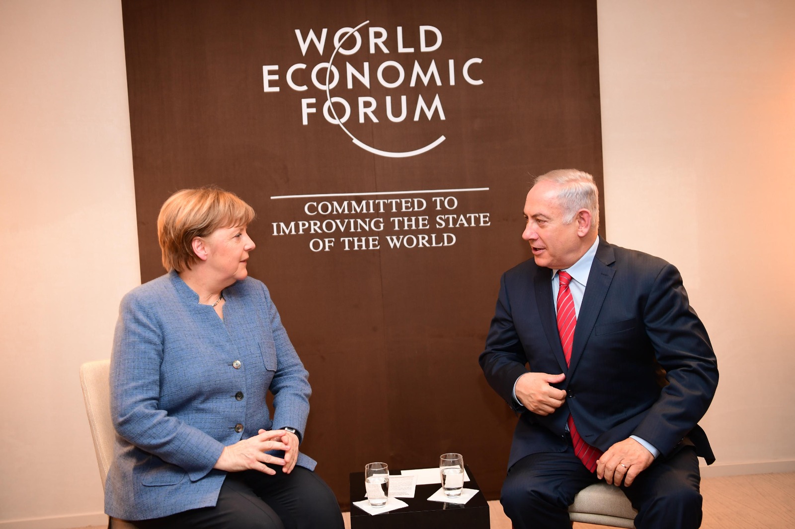 نتنياهو يلتقي ميركل ويشكرها على التزامها بأمن إسرائيل