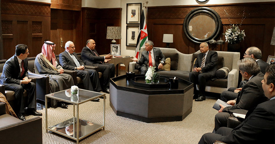 الملك الأردني يبحث مع الوزاري العربي تداعيات إعلان ترمب