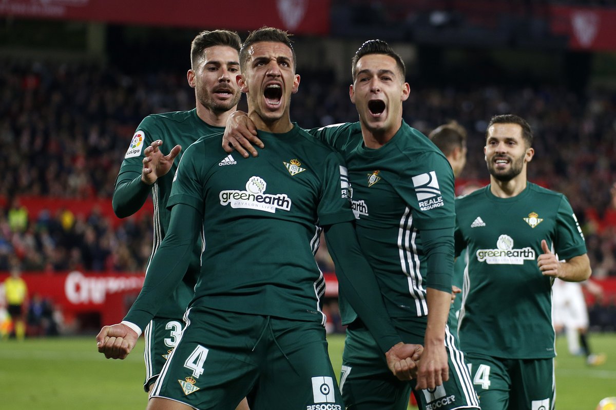 الدوري الإسباني: ريال بيتيس ينتصر على إشبيلية في ديربي الأندلس