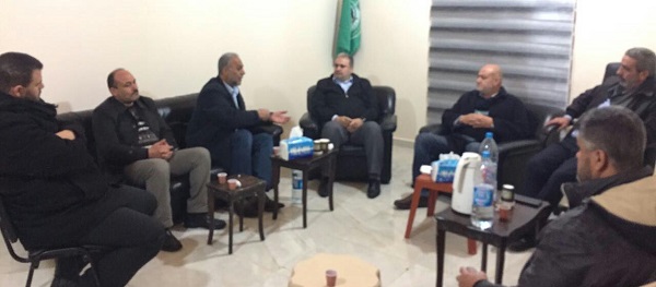 حماس تستقبل جبهة التحرير  في مخيم عين الحلوة